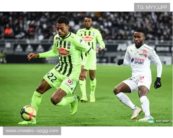 勒保尔昂热时期对比，雷恩生涯或迎爆发